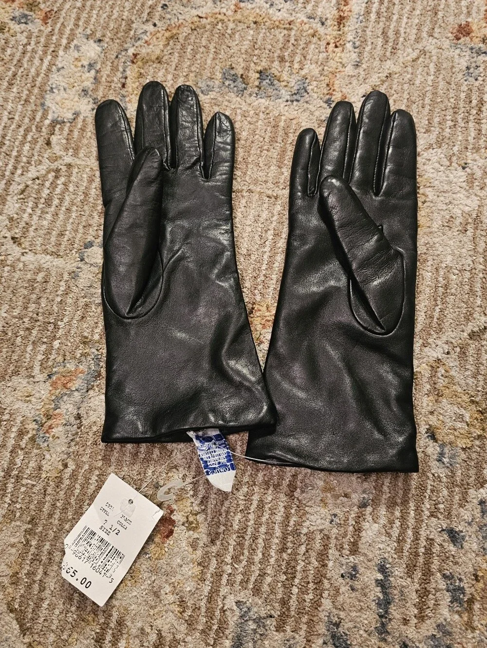 NWT Vintage Fownes Black Leather Gloves With Cashmere Lining Sz 7.5